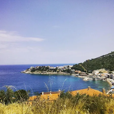 Bed and Breakfast Karaburun Kayra