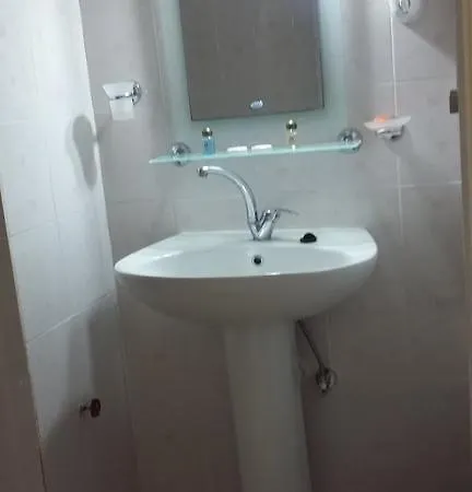 Karaburun Kayra Bed and Breakfast *