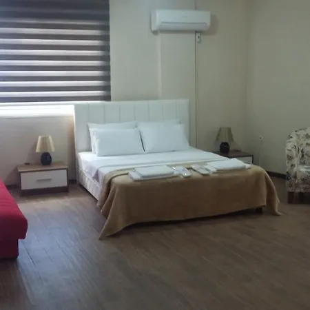 Karaburun Kayra Bed and Breakfast