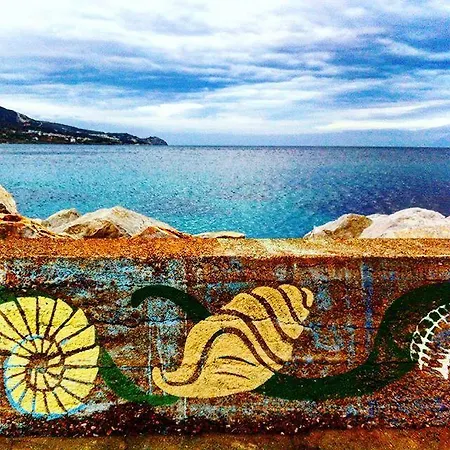 Karaburun Kayra Bed and Breakfast